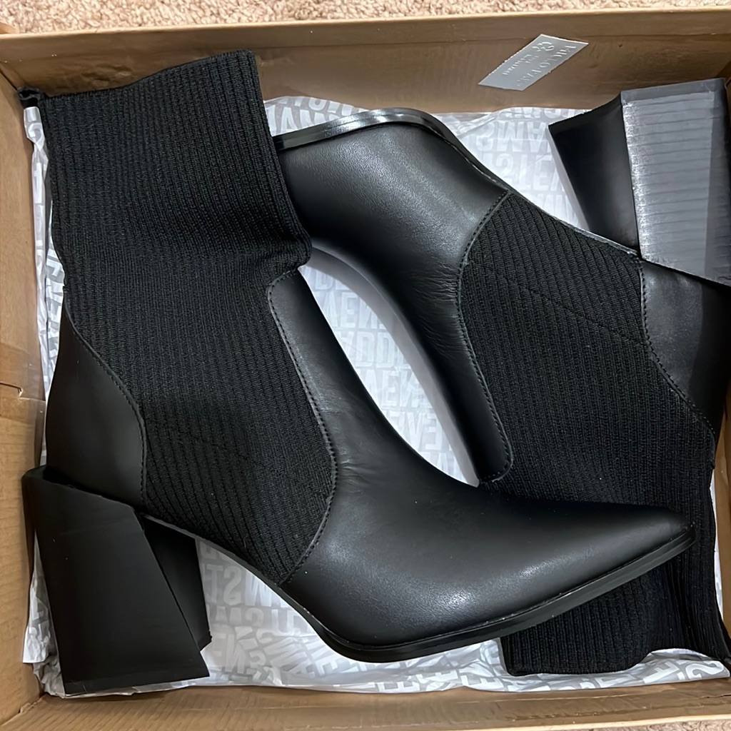 Steve Madden Tackle Black Leather Heel